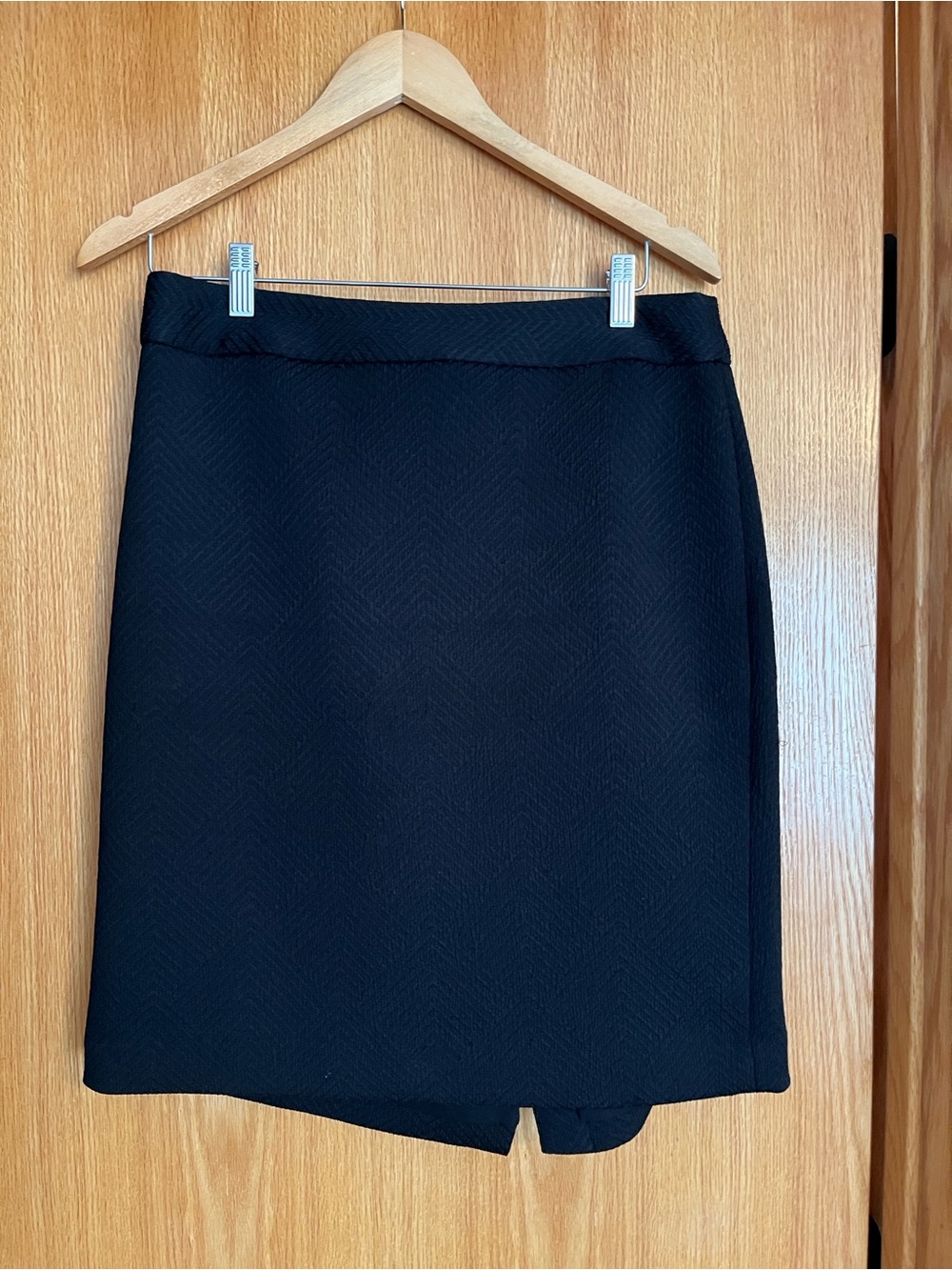 Banana Republic Black Pencil Skirt